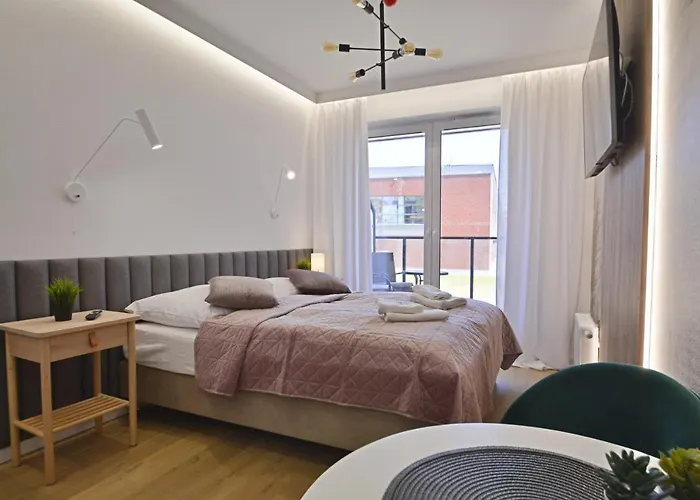 Bryza - Osiedle Matejki 1b * シフィノウイシチェ